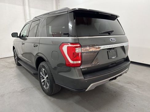 Used 2019 Ford Expedition XLT image 6