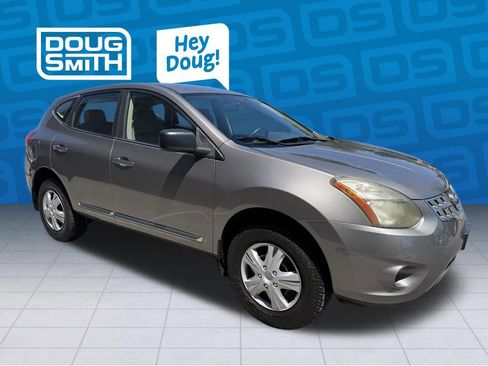 Used 2015 Nissan Rogue S AWD/4WD image 4