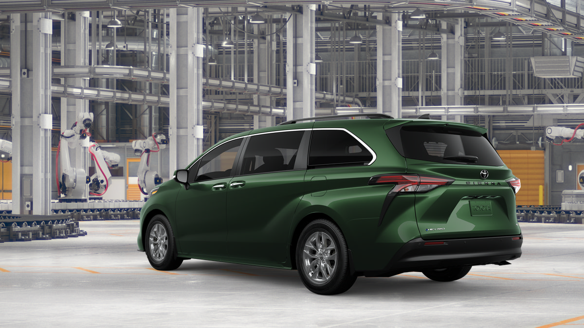 New 2026 Toyota Sienna XLE AWD/4WD image 8