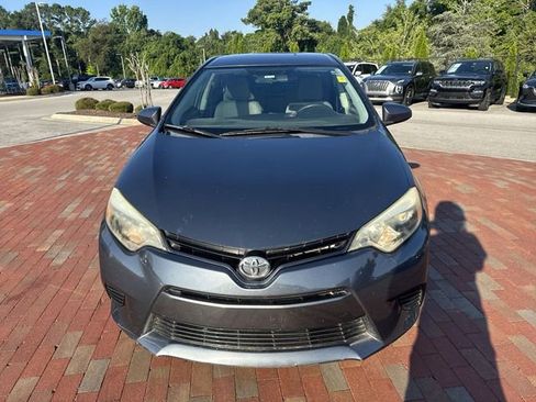 Used 2015 Toyota Corolla LE FWD image 25