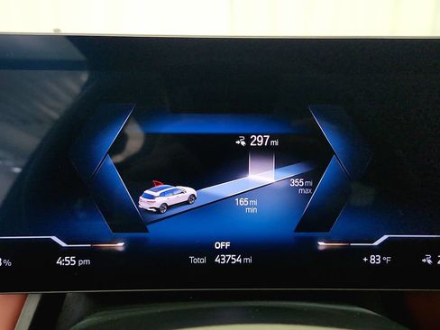 Used 2023 BMW iX xDrive50 w/ Sport Package AWD/4WD image 14