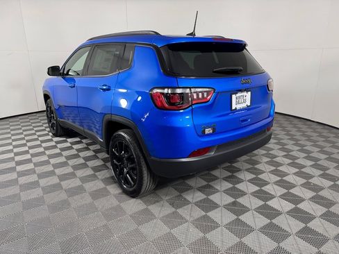 New 2026 Jeep Compass Latitude image 5