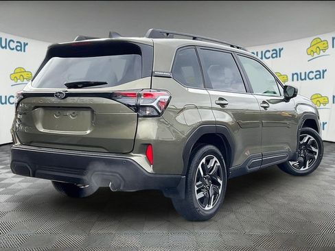 Used 2025 Subaru Forester Limited AWD/4WD image 6