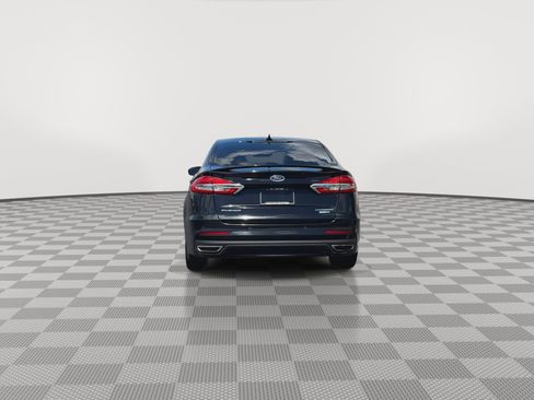 Used 2020 Ford Fusion Titanium AWD/4WD image 7
