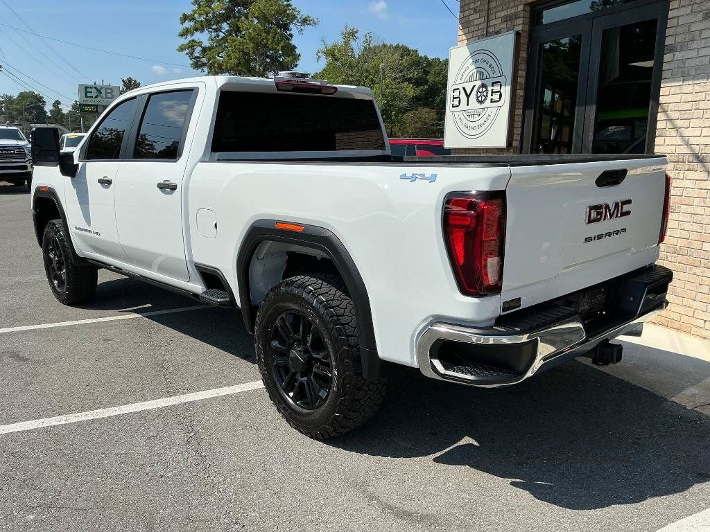 Used 2025 GMC Sierra 2500 Pro w/ Convenience Package AWD/4WD image 3