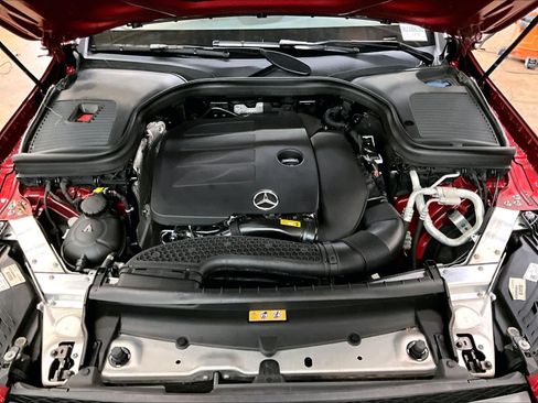 Used 2022 Mercedes-Benz GLC 300 4MATIC image 13