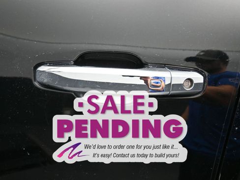 Used 2023 GMC Sierra 3500 Denali w/ Denali Ultimate Package image 20