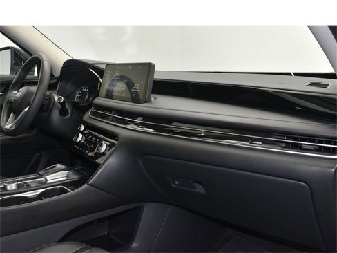 Certified 2025 INFINITI QX60 Pure image 22