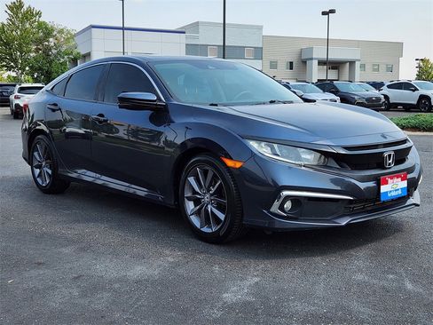 Used 2020 Honda Civic EX image 4