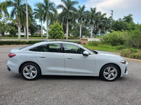 Used 2025 Audi A5 2.0T Premium w/ Convenience Package AWD/4WD image 3