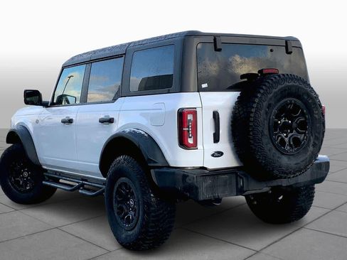 Used 2023 Ford Bronco Wildtrak image 11