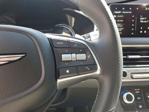 Used 2026 Genesis G70 2.5T Prestige image 18