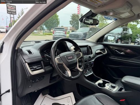 Used 2018 GMC Terrain Denali w/ Advanced Safety Package AWD/4WD image 15