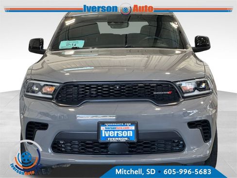 Used 2023 Dodge Durango GT AWD/4WD image 3