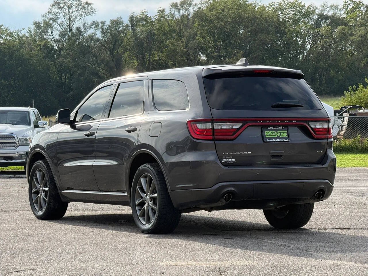 Used 2017 Dodge Durango GT w/ Nav & Power Liftgate Group AWD/4WD image 2