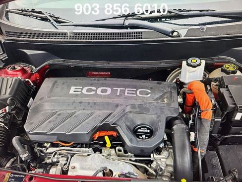 Used 2018 Chevrolet Equinox LT w/ Sun & Infotainment Package image 16