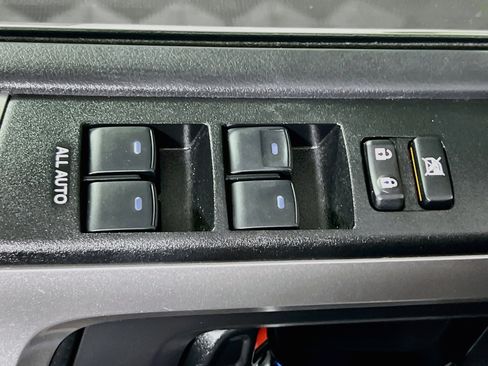 Used 2024 Toyota 4Runner Limited RWD image 16