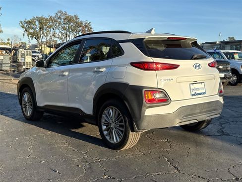 Used 2019 Hyundai Kona SEL w/ SEL Tech Package 02 image 9