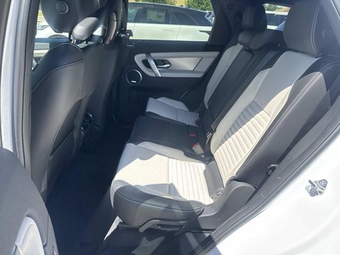 New 2026 Land Rover Discovery Sport Landmark AWD/4WD image 8