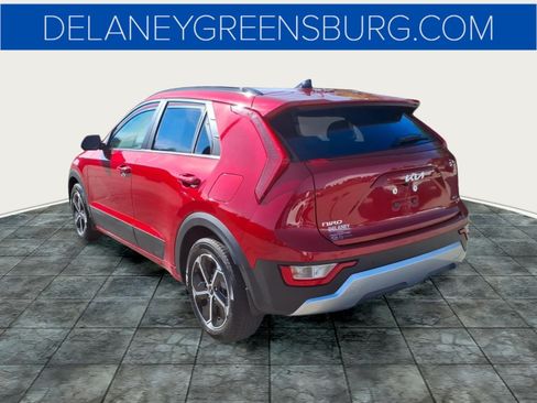 Used 2023 Kia Niro EX FWD image 5