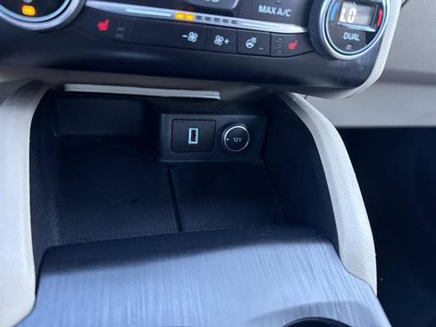 Certified 2020 Ford Escape Titanium image 26