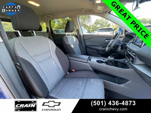 Used 2023 Nissan Rogue SV image 28