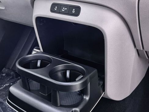 New 2025 Volkswagen ID. Buzz 1st Edition image 34