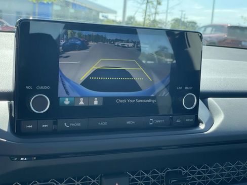 Used 2025 Honda Accord LX image 28