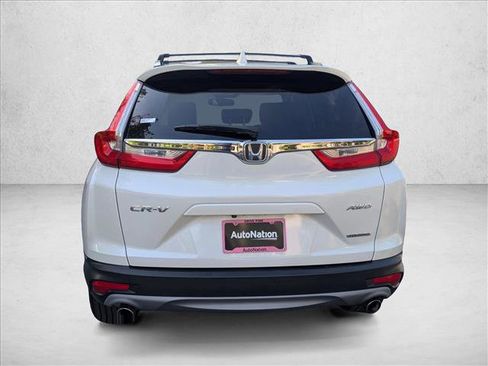 Used 2018 Honda CR-V Touring image 7