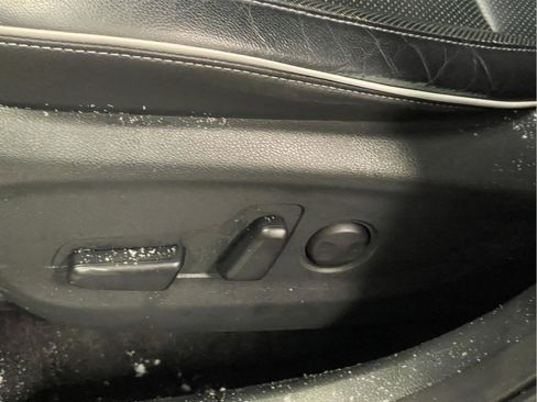 Used 2020 Kia Sportage SX image 25