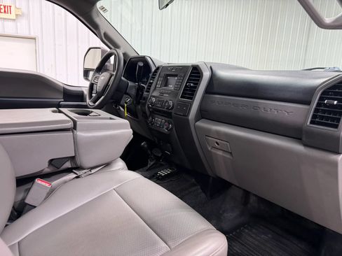 Used 2017 Ford F450 XL w/ Power Equipment Group AWD/4WD image 14
