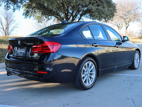 Used 2018 BMW 320i Sedan image 7