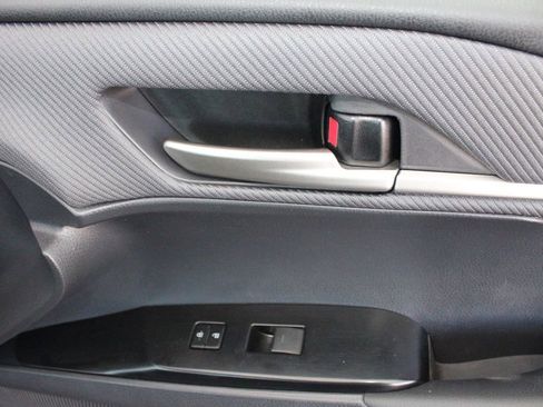 Certified 2025 Toyota Camry SE FWD image 42
