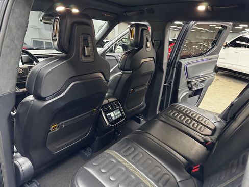 Used 2022 Rivian R1T Launch Edition image 41