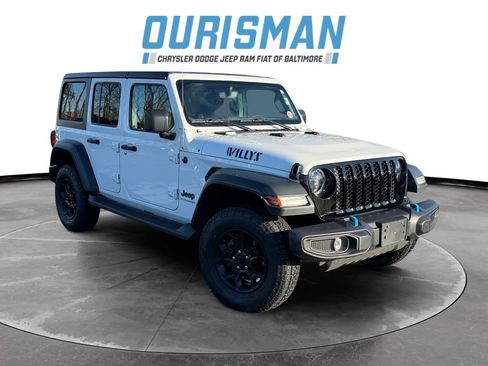 Used 2023 Jeep Wrangler Unlimited w/ Cold Weather Group image 1