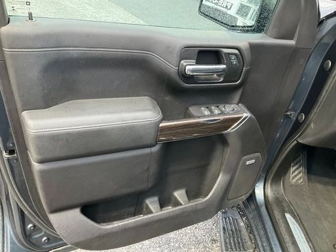 Used 2019 Chevrolet Silverado 1500 RST image 7