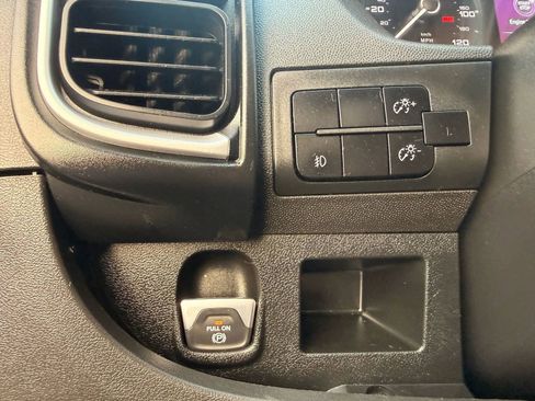 Used 2023 RAM ProMaster 3500 w/ Convenience Group FWD image 18