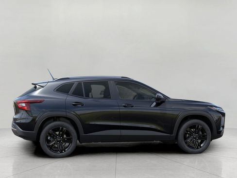 New 2026 Chevrolet Trax ACTIV image 5