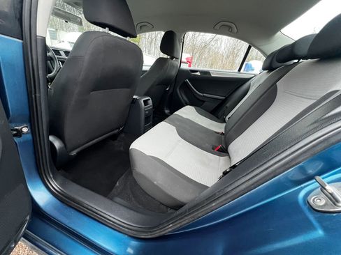 Used 2017 Volkswagen Jetta S FWD image 12