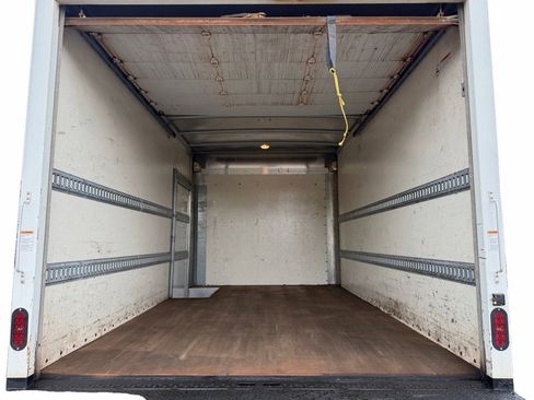 Used 2019 Chevrolet Express 3500 w/ Driver Convenience Package RWD image 23