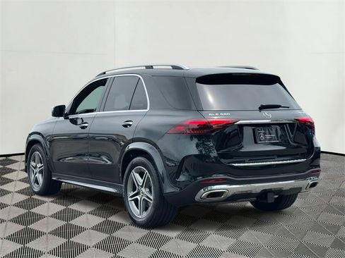 Used 2025 Mercedes-Benz GLE 580 4MATIC image 8