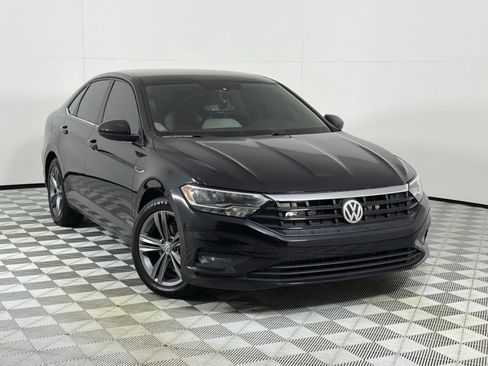 Used 2021 Volkswagen Jetta S FWD image 2