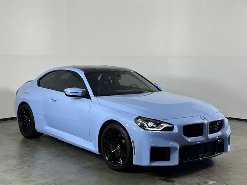 Used 2026 BMW M2 w/ Lighting Package RWD image 34
