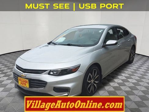 Used 2017 Chevrolet Malibu LT w/ Leather Package image 1
