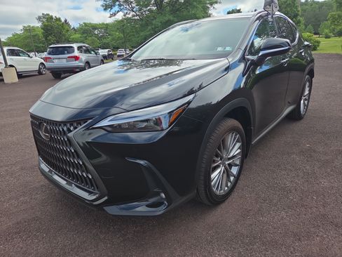 Certified 2025 Lexus NX 350 AWD w/ Accessory Package (2T) image 7