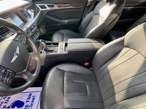 Used 2017 Genesis G80 3.8 image 15