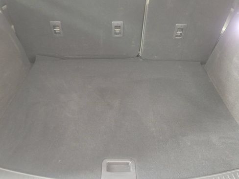 Certified 2025 Lincoln Corsair FWD image 6