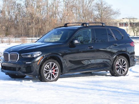 Used 2021 BMW X5 xDrive40i w/ M Sport Package image 5