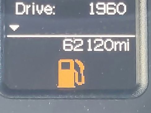 Used 2024 RAM 1500 Classic SLT image 23