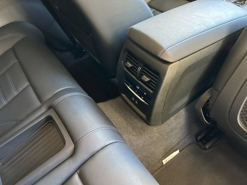 Used 2022 BMW 230i Coupe w/ Premium Package 2 RWD image 29